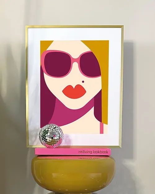 Dequ studio poster "MON CHERI"