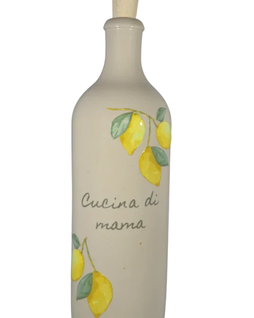 Menutje Marechal fles voor olijfolie of azijn, maar ook tof als waterfles met print "Cucina di mama"