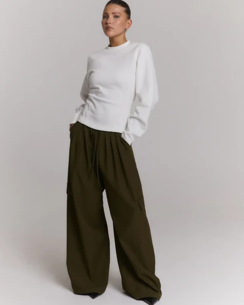 Refined Department Yumi top off white