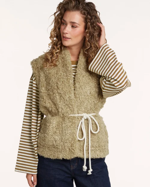 Circle Of Trust Mia teddy gilet hazelnut