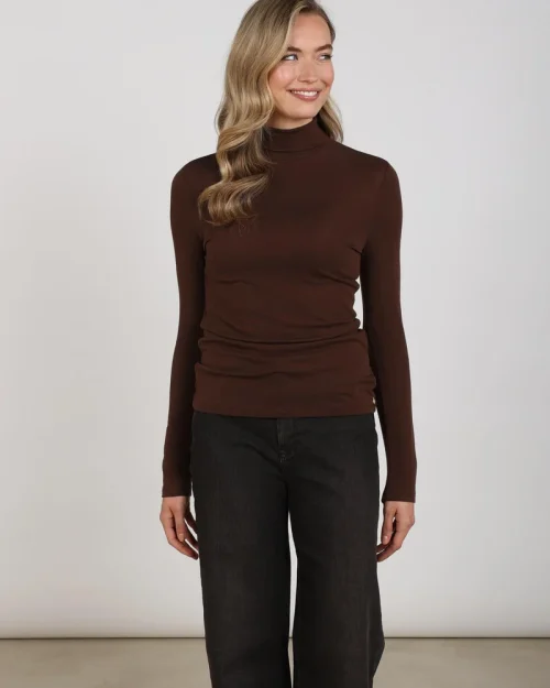 Nukus Ginny pullover chocolate