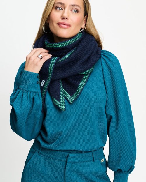 Pom Amsterdam Hero shawl eternal blue